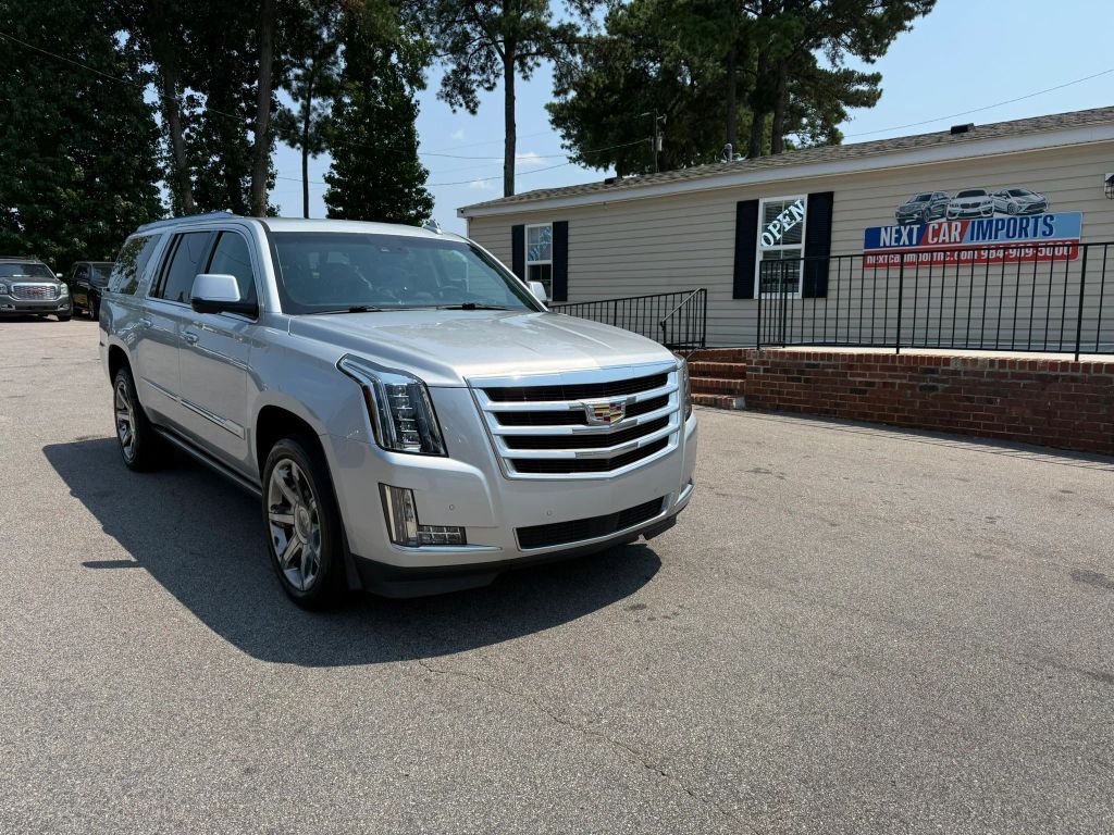 2016 CADILLAC Escalade