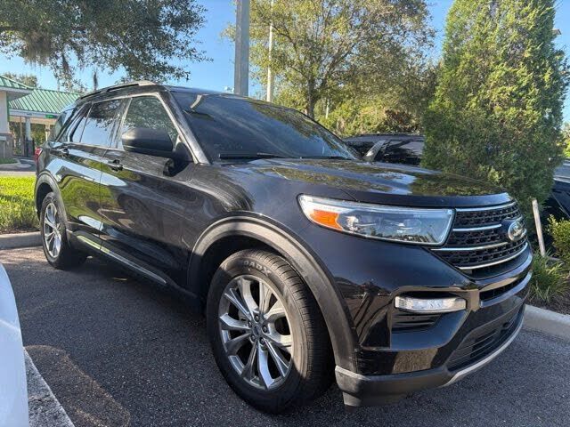 2021 FORD Explorer