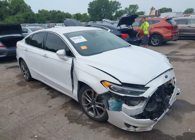 2019 FORD Fusion