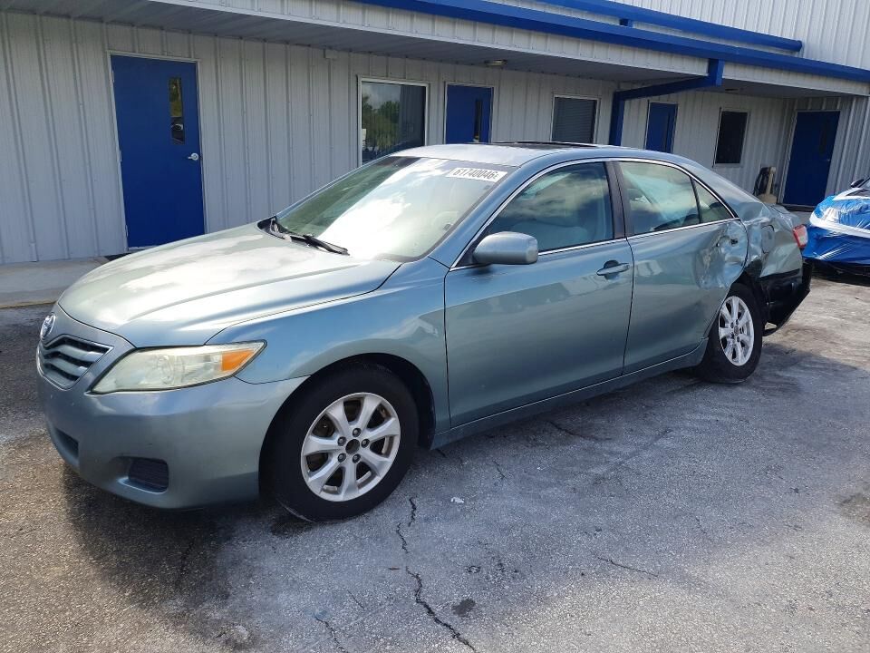 2011 TOYOTA Camry