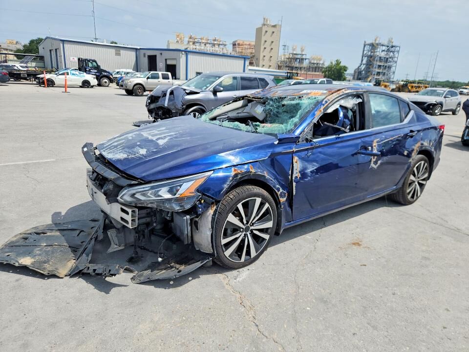 2020 NISSAN Altima