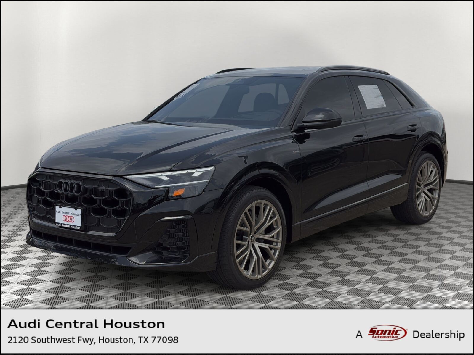 2027 AUDI Q8