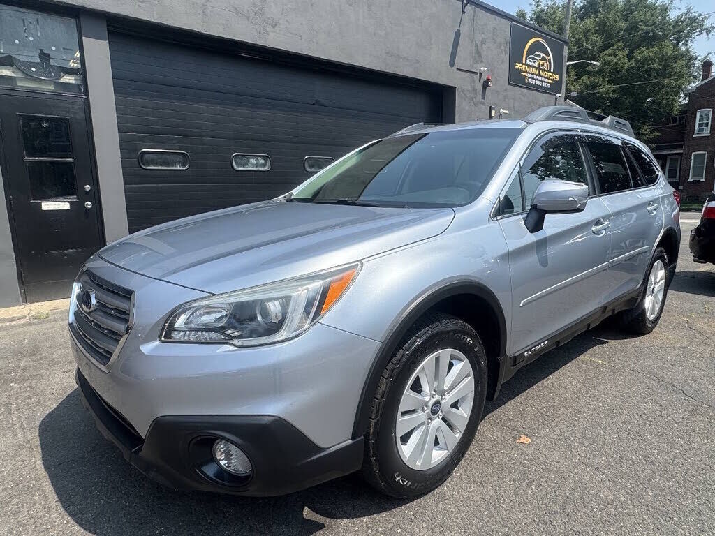 2017 SUBARU Outback
