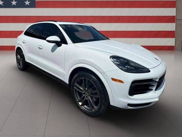 2020 PORSCHE Cayenne