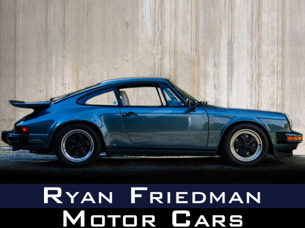 1987 PORSCHE 911