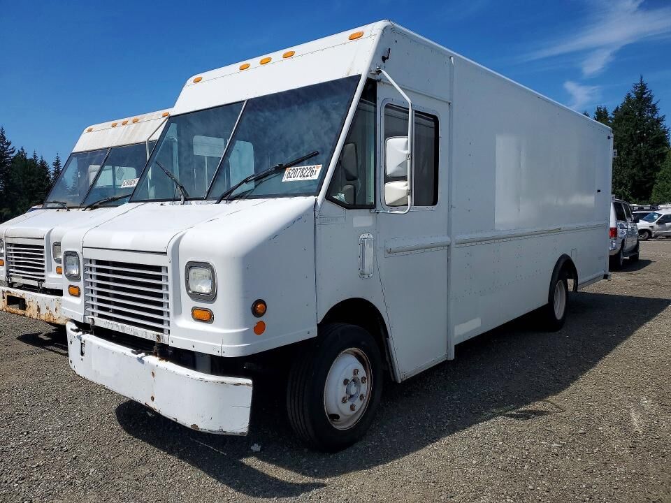 2007 FREIGHTLINER MT 45 Chassis