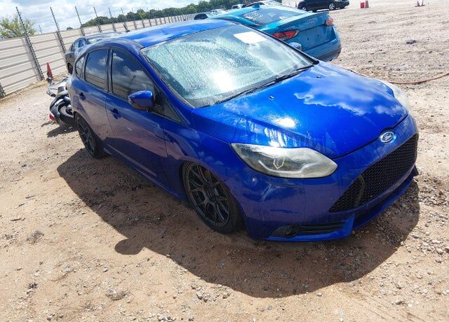2014 FORD Focus