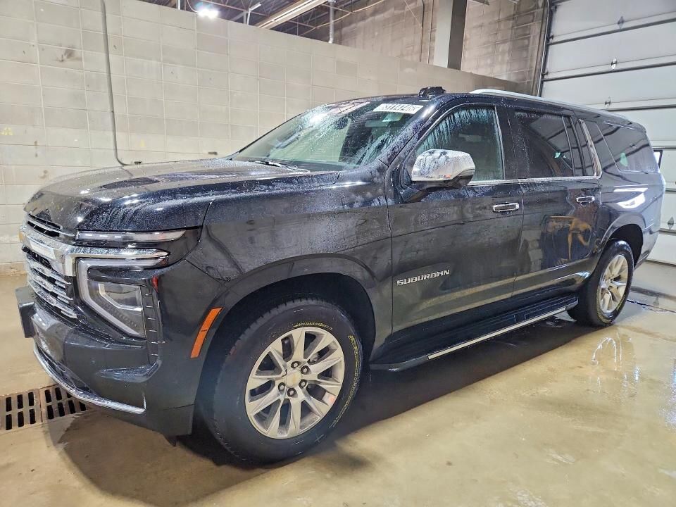 2025 CHEVROLET Suburban