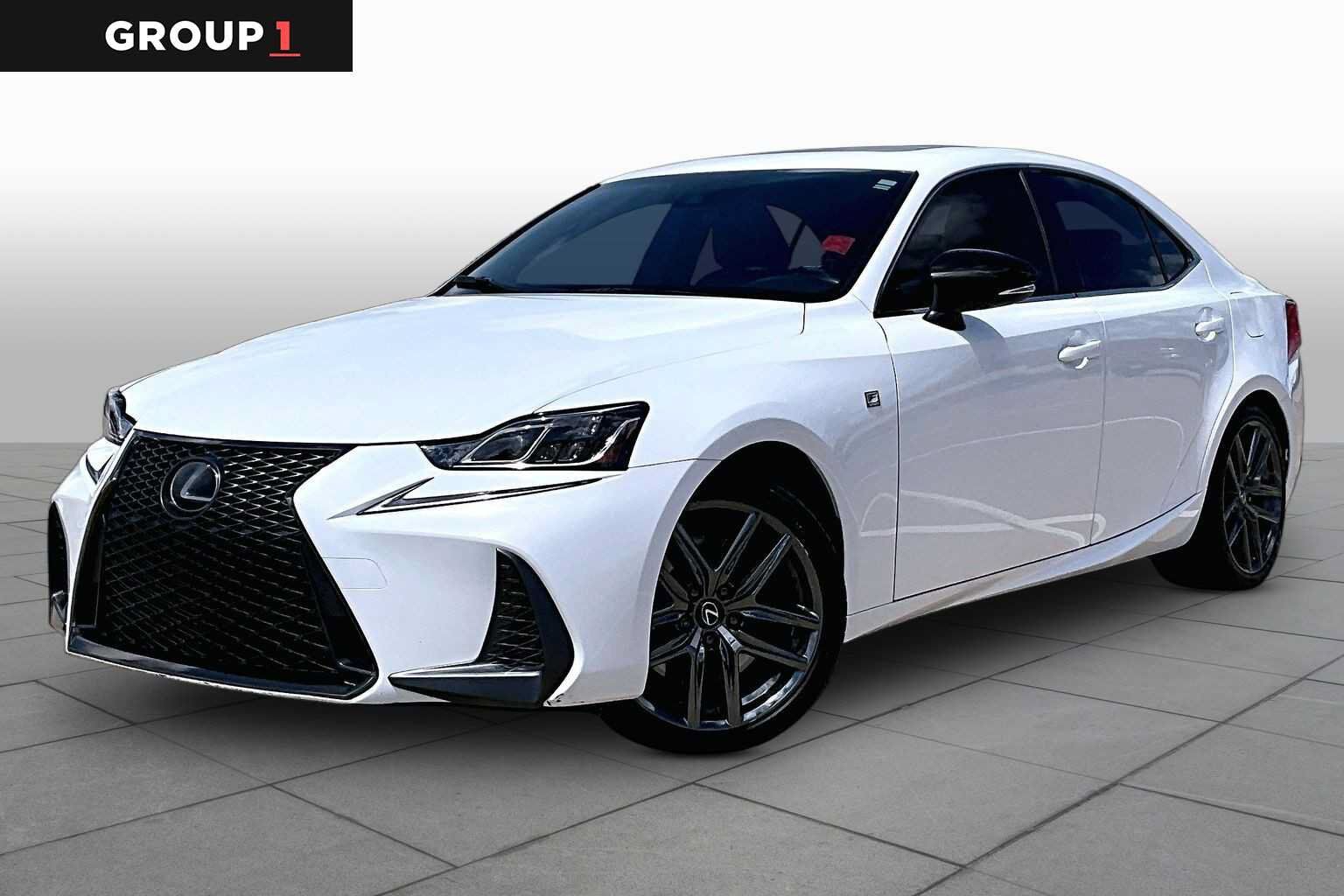2020 LEXUS IS