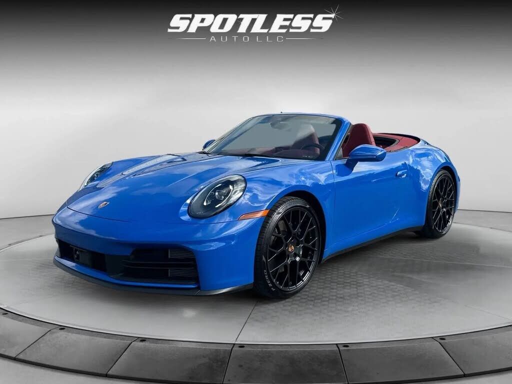 2025 PORSCHE 911