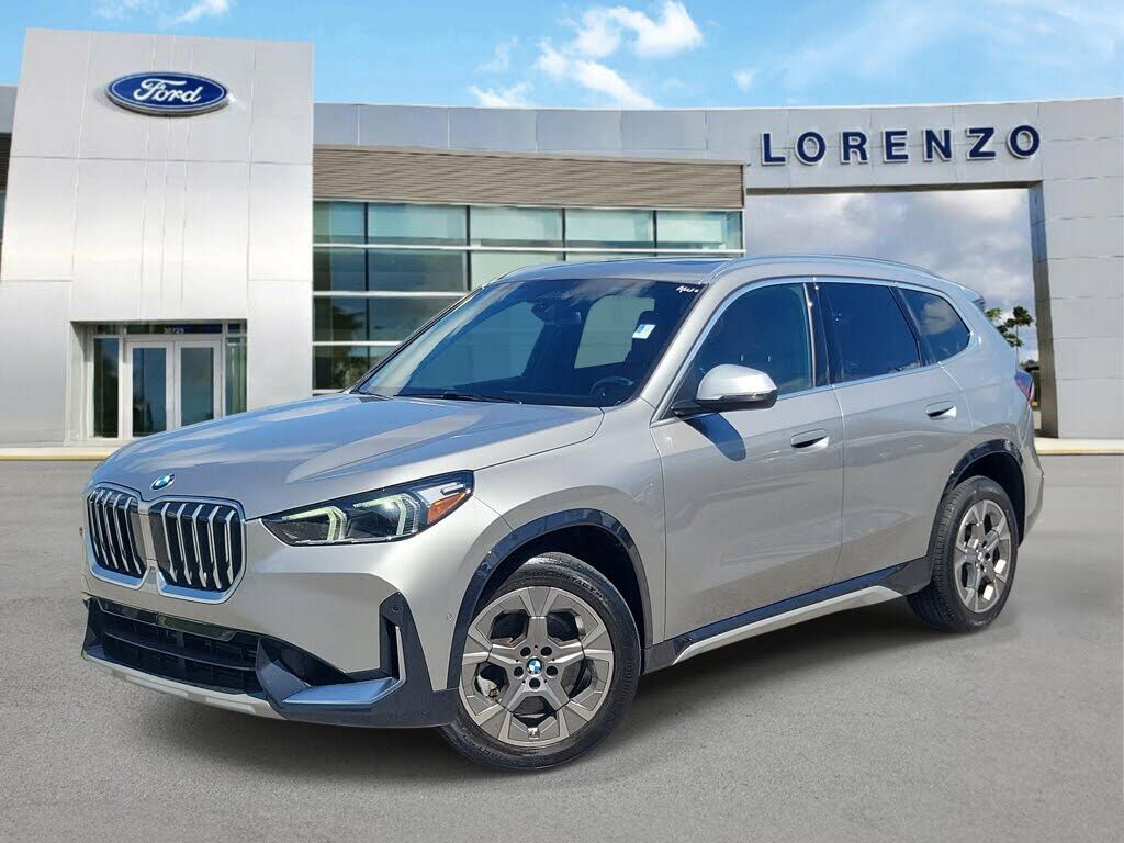 2023 BMW X1
