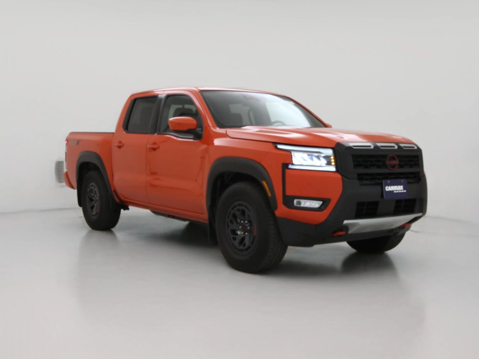 2025 NISSAN Frontier