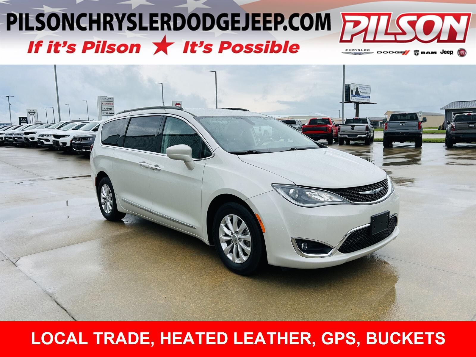 2017 CHRYSLER Pacifica