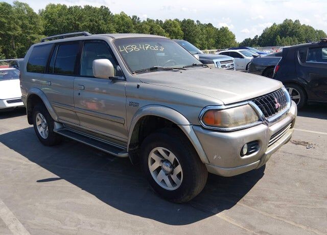 2001 MITSUBISHI Montero Sport