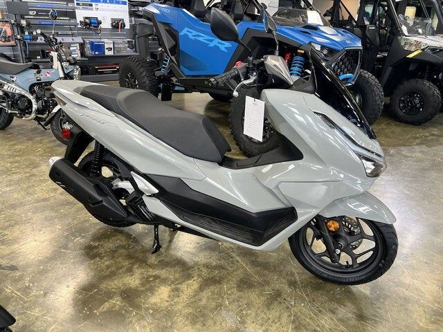 2026 HONDA PCX