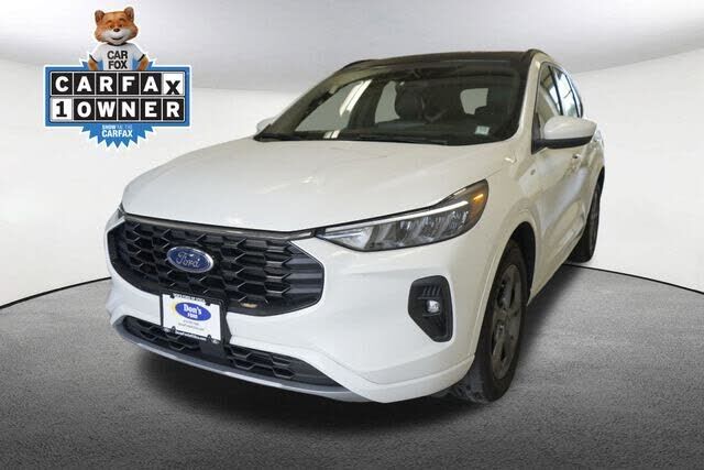 2023 FORD Escape