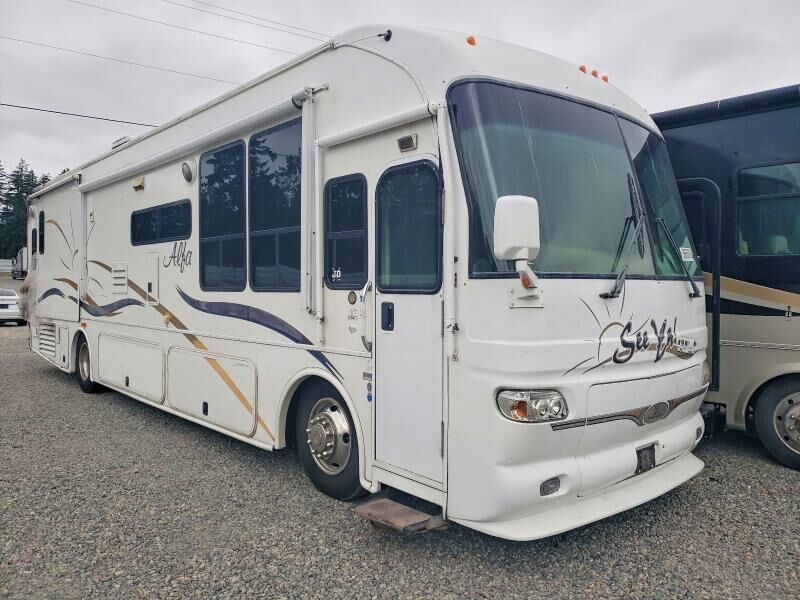 2003 FREIGHTLINER XC Chassis