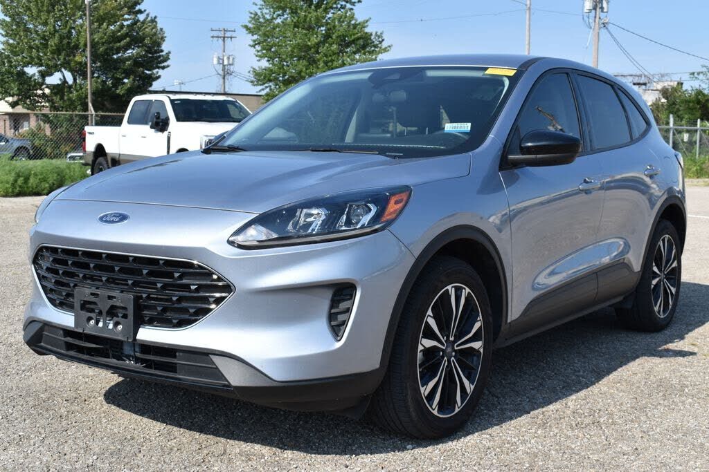 2022 FORD Escape
