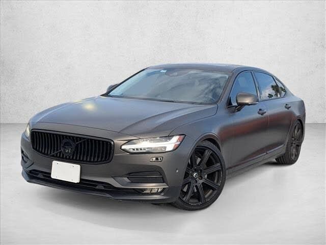 2018 VOLVO S90