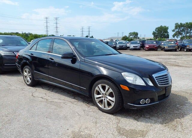 2011 MERCEDES-BENZ E-Class