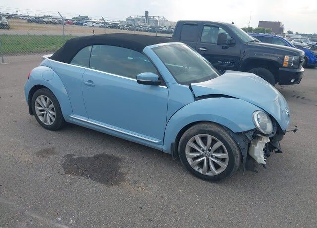 2013 VOLKSWAGEN Beetle