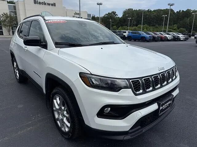 2024 JEEP Compass