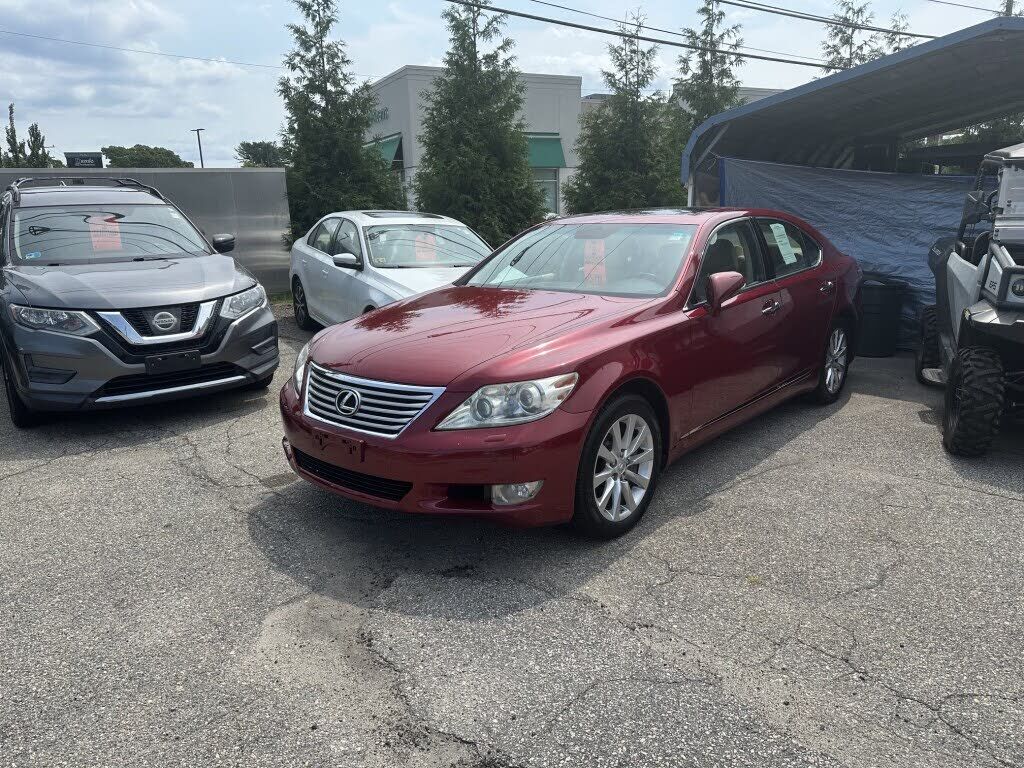 2010 LEXUS LS