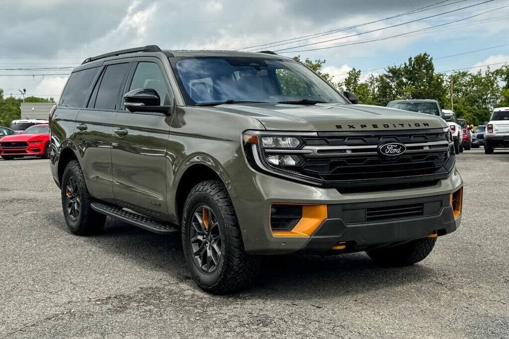 2025 FORD Expedition