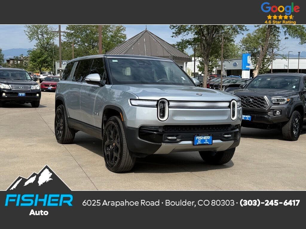 2025 RIVIAN R1S