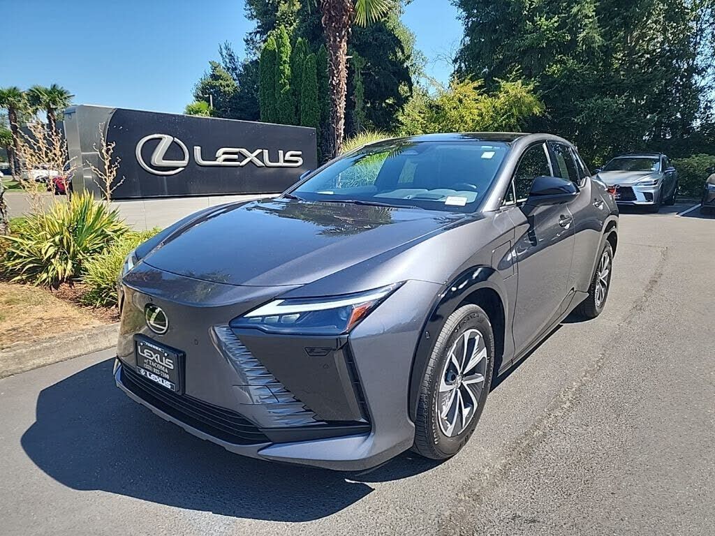 2023 LEXUS RZ 450e