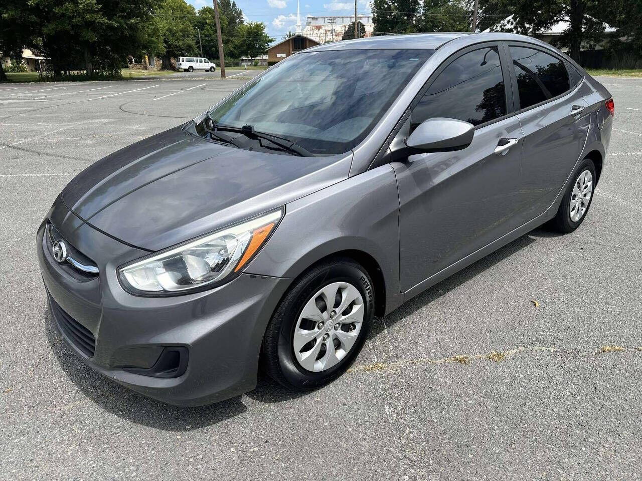 2015 HYUNDAI Accent
