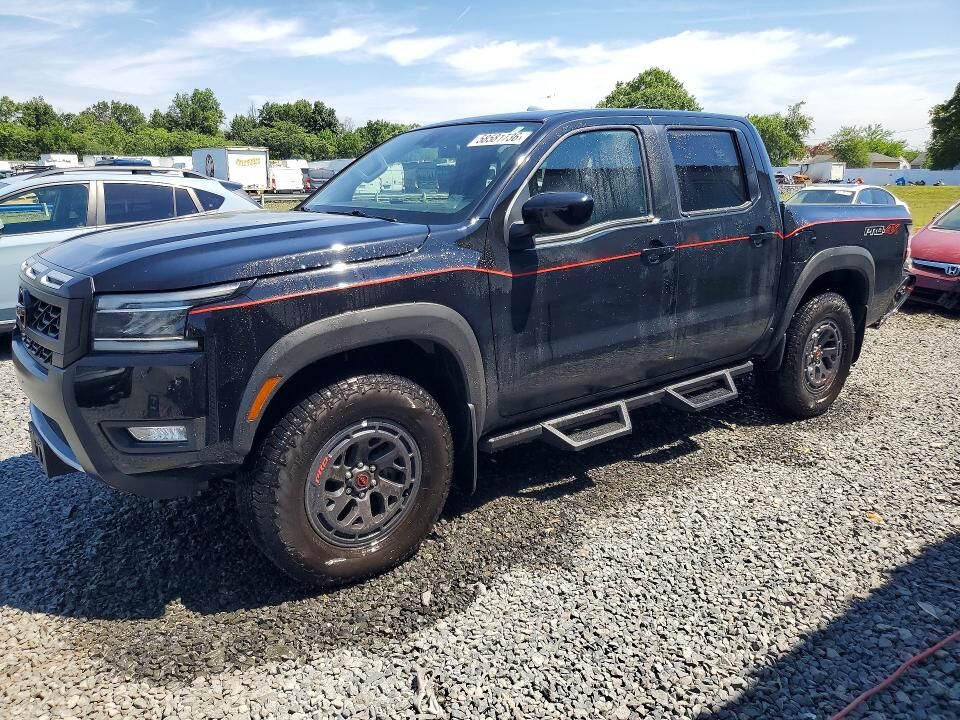 2025 NISSAN Frontier