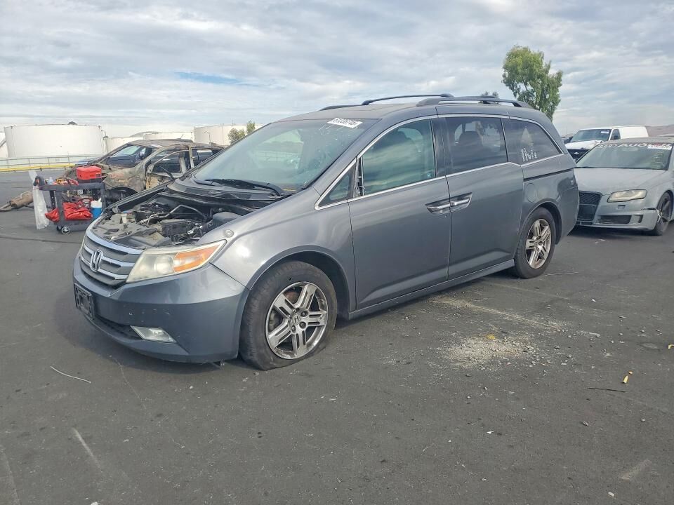 2012 HONDA Odyssey