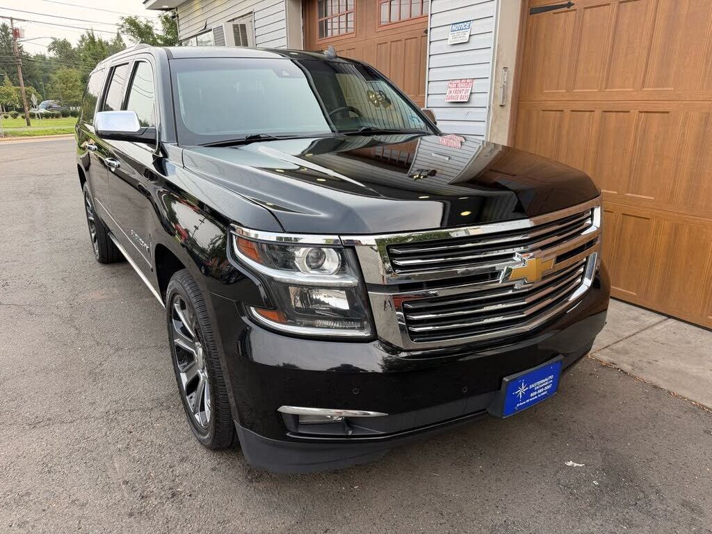 2015 CHEVROLET Suburban