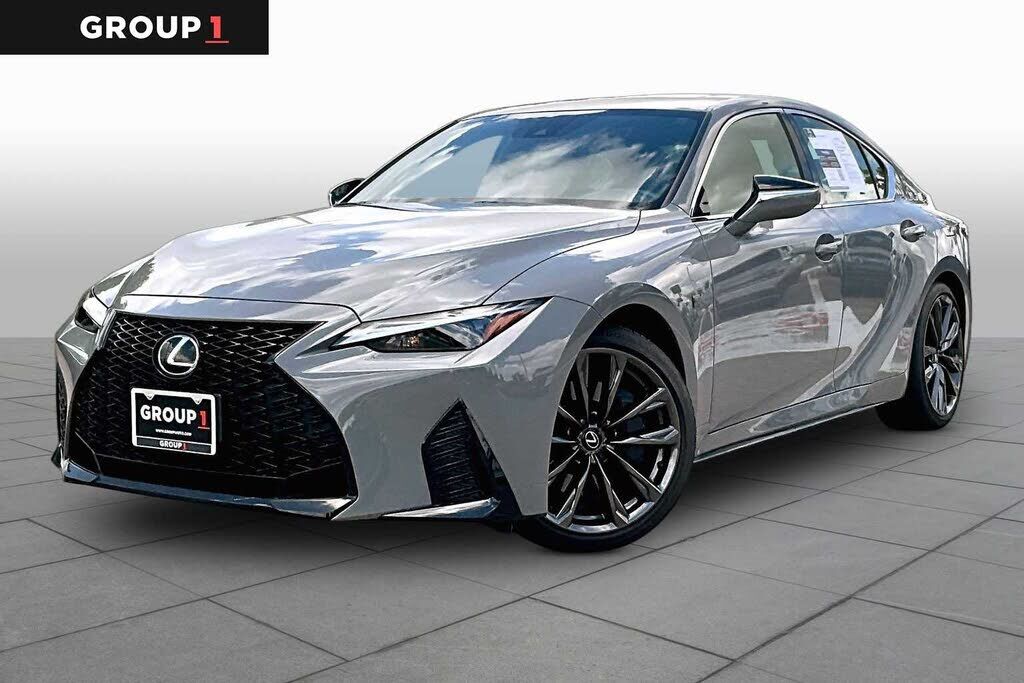 2025 LEXUS IS