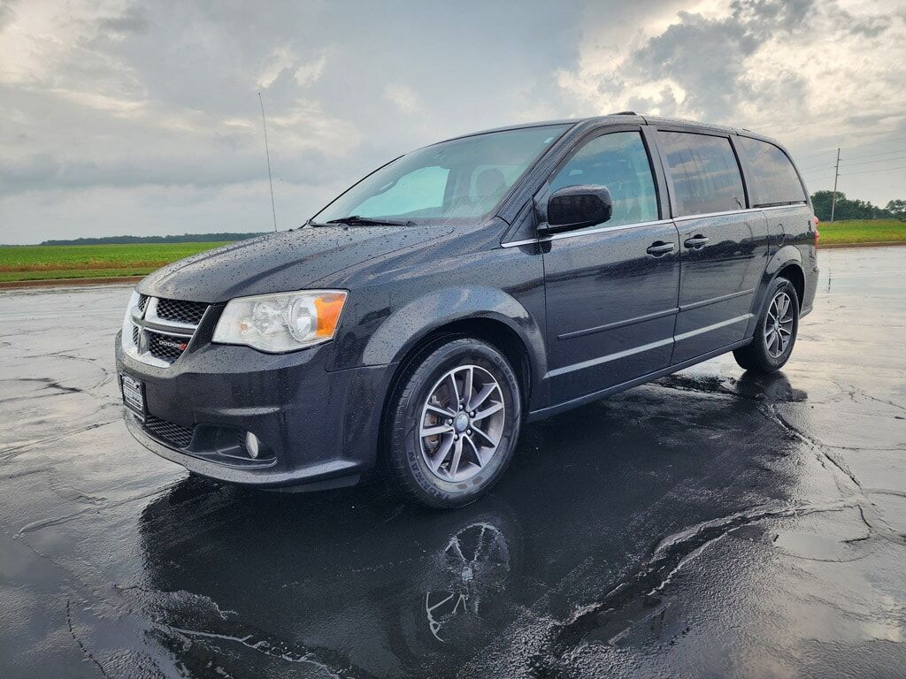2017 DODGE Grand Caravan