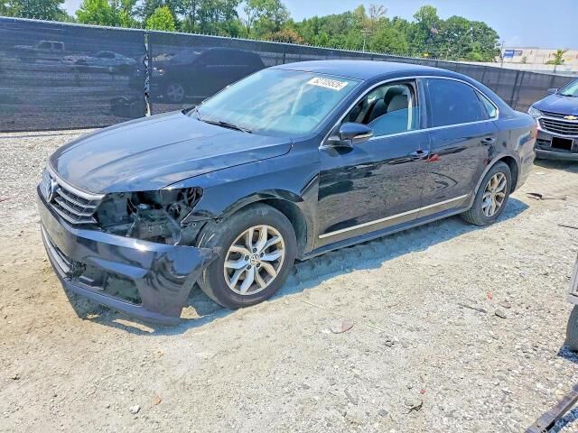 2016 VOLKSWAGEN Passat