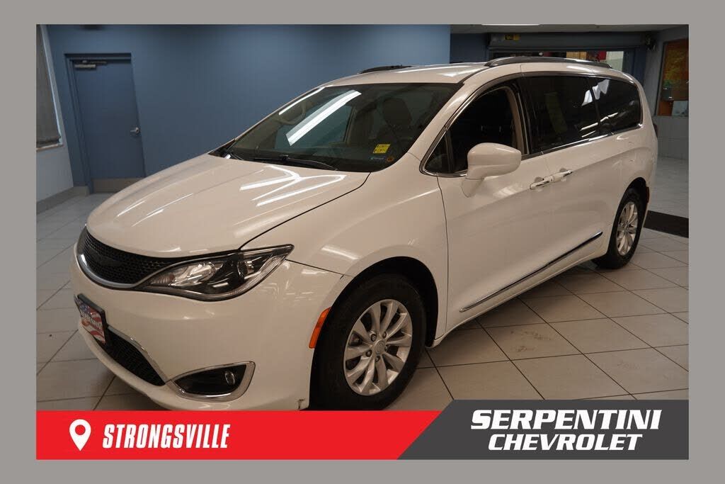 2018 CHRYSLER Pacifica