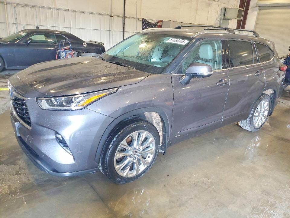 2023 TOYOTA Highlander