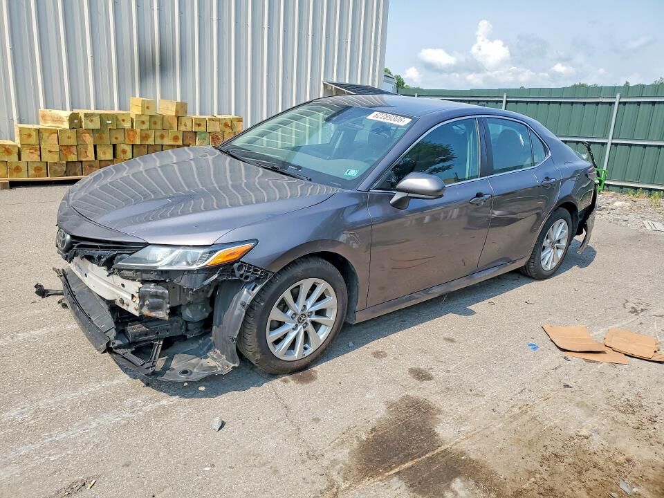 2022 TOYOTA Camry