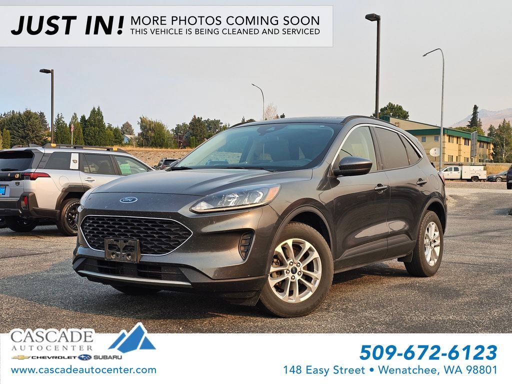 2020 FORD Escape