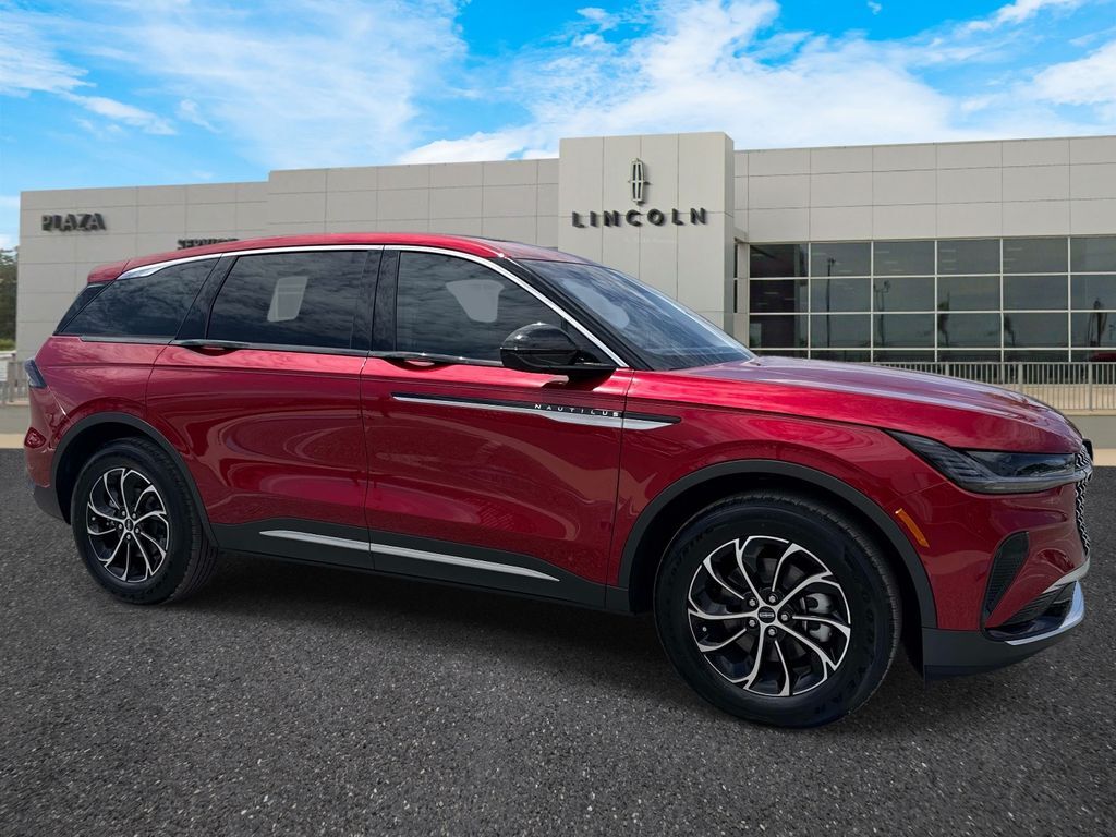 2026 LINCOLN Nautilus