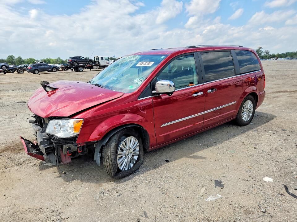 2015 CHRYSLER Town and Country