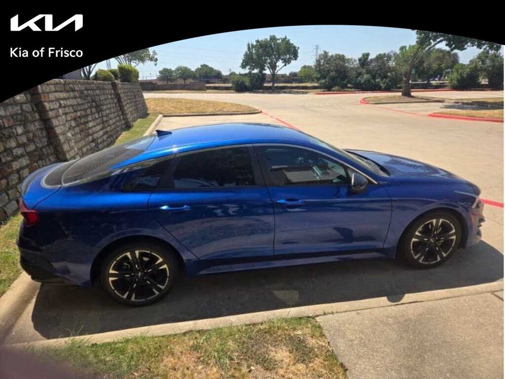 2022 KIA K5
