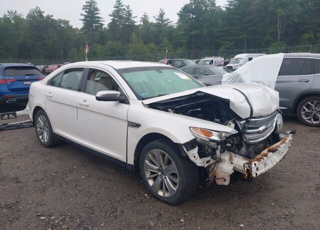 2010 FORD Taurus