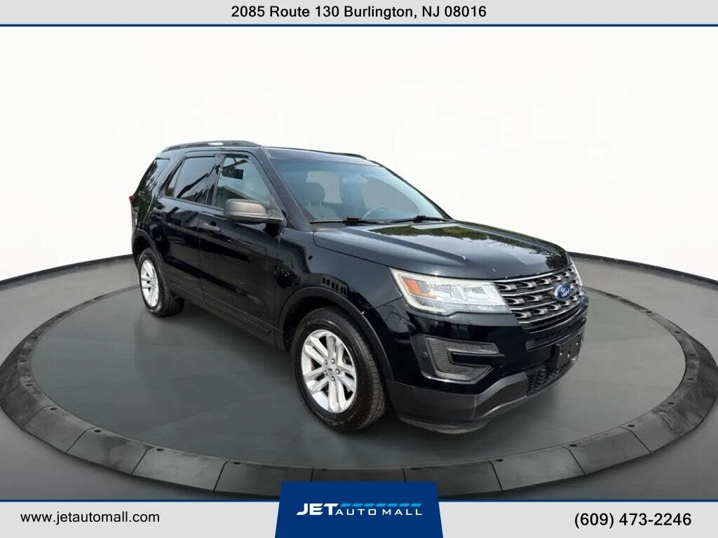 2017 FORD Explorer