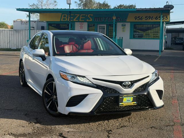 2020 TOYOTA Camry