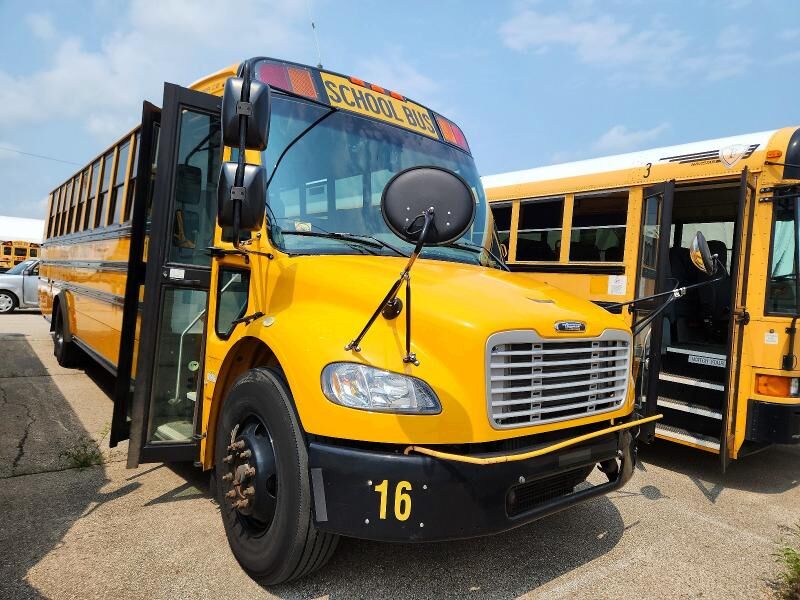 2019 FREIGHTLINER B2 Bus Chassis