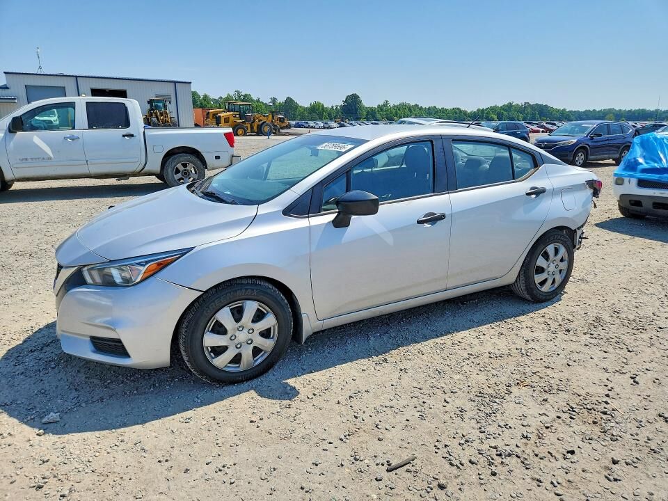 2020 NISSAN Versa