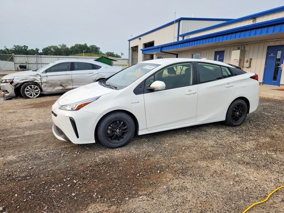 2021 TOYOTA PRIUS